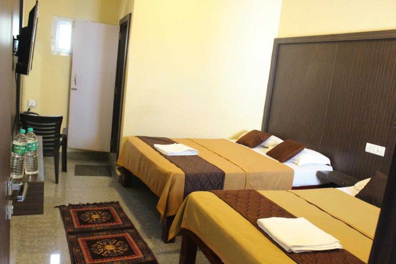 Hotel Sr Residency Kanchipuram Exterior foto